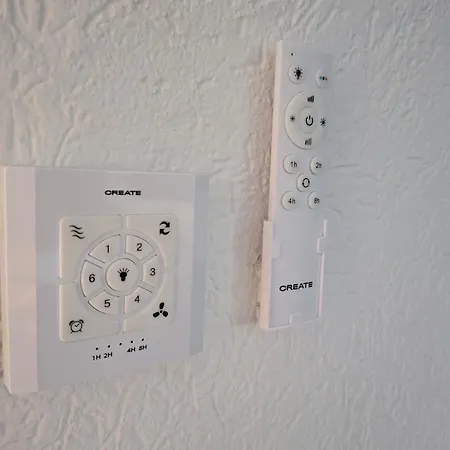 Διαμέρισμα Waldstadt Charme Hideaway Kueche-balkon-netflix Καρλσρούη