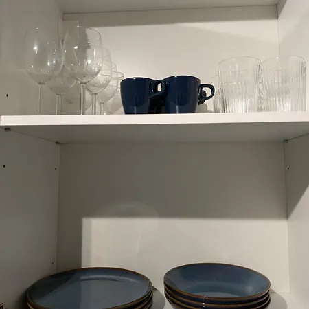 Waldstadt Charme Hideaway Kueche-balkon-netflix Apartment *